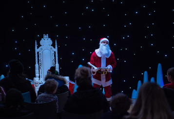 Santa gives a speech